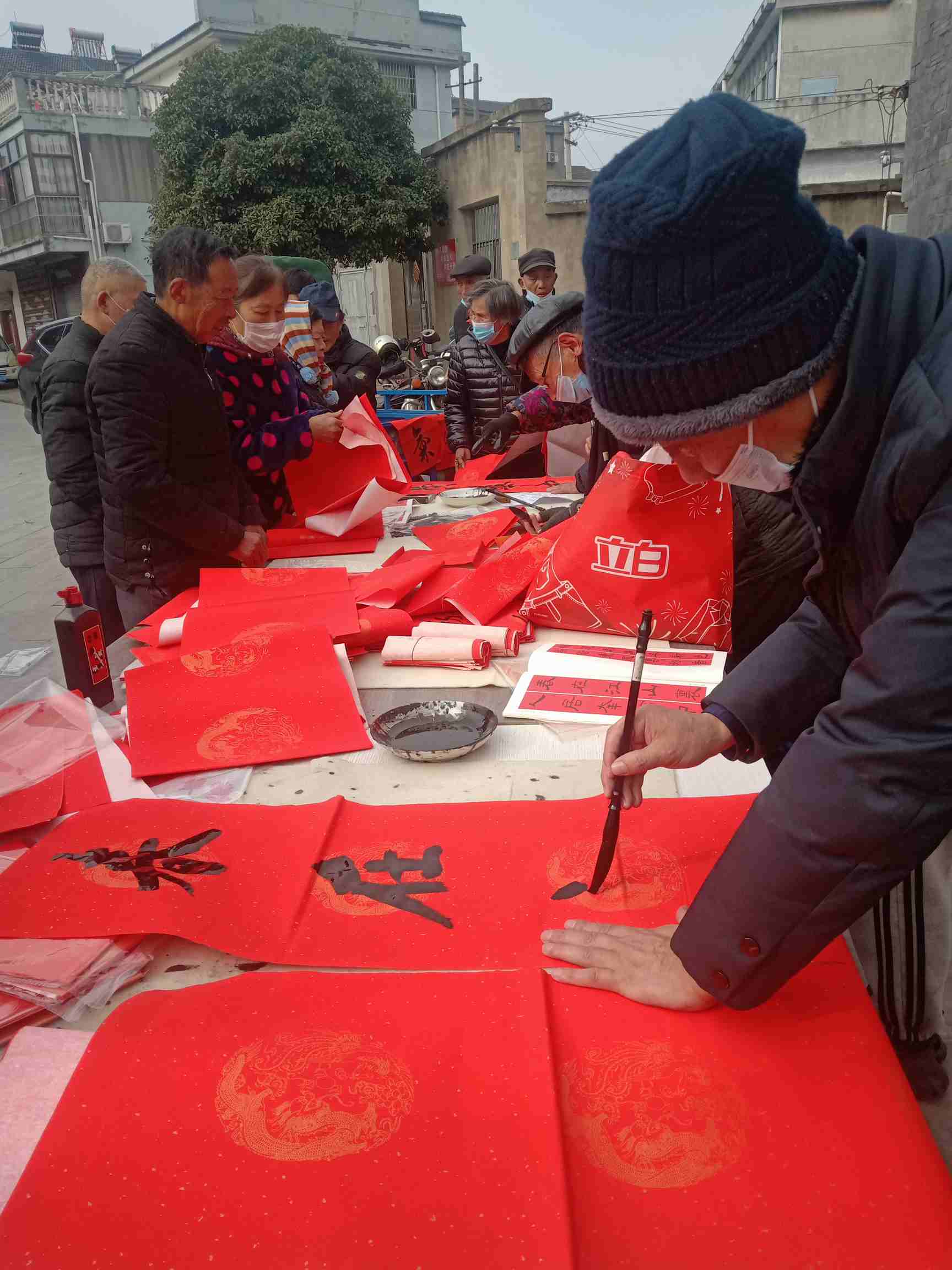 2021年冷遹纪念馆送春联活动