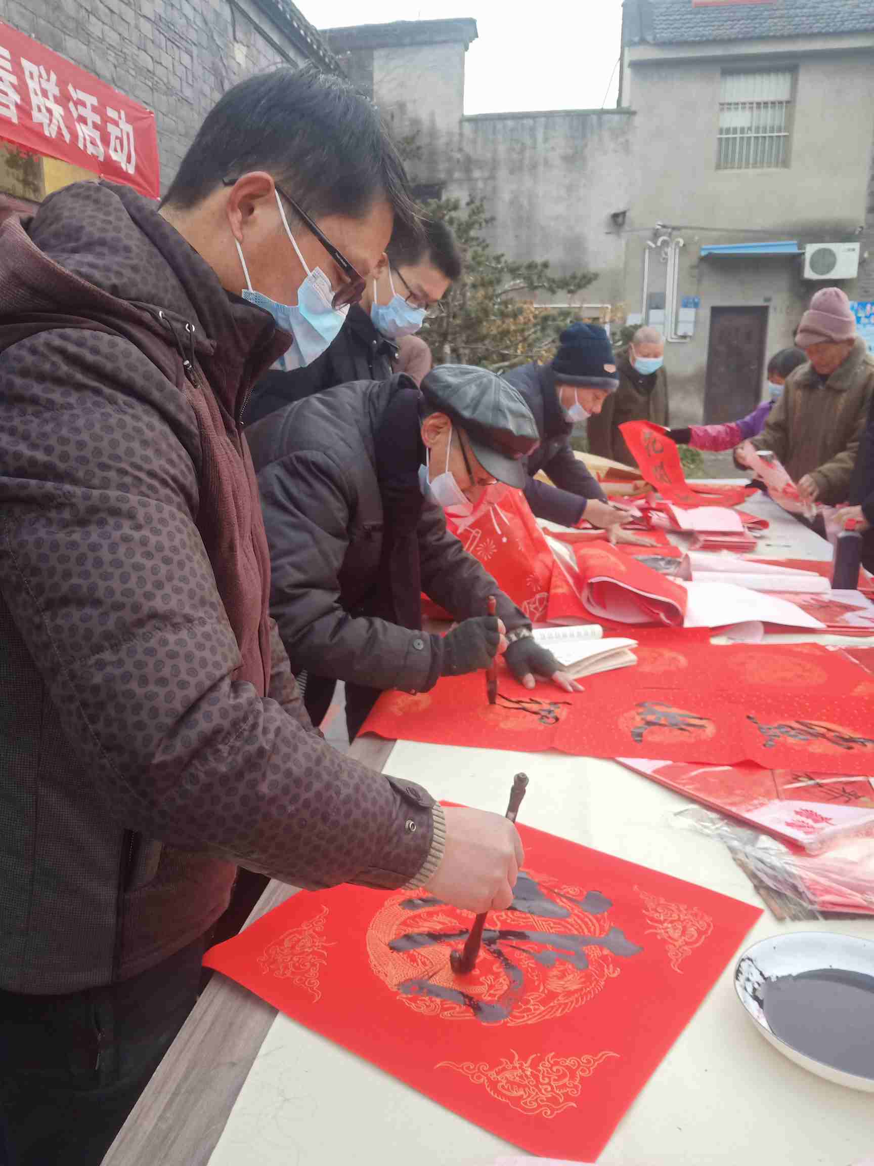 2021年冷遹纪念馆送春联活动