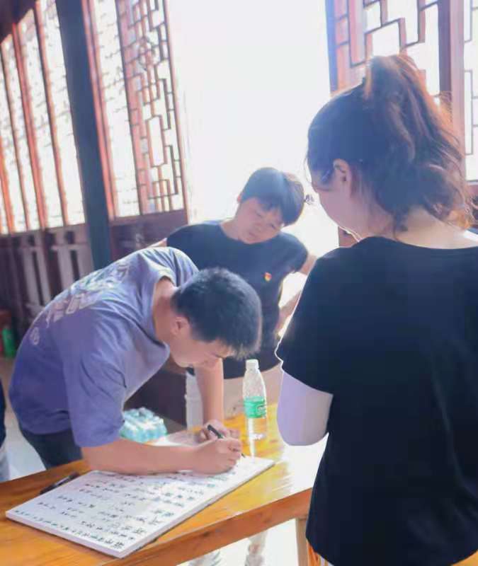 庆祝中国共产党成立百年华诞书画艺术展